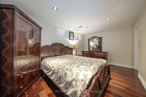 Photo 36 at 47 Davos Road, Vellore Village, Vaughan