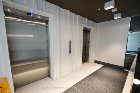 Photo 4 at 910 - 10 De Boers Drive, York University Heights, Toronto