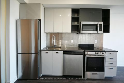 Photo 9 at 910 - 10 De Boers Drive, York University Heights, Toronto