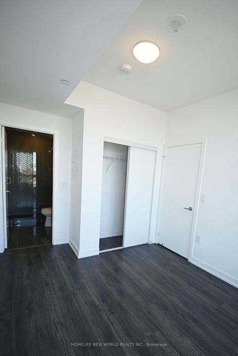 Photo 14 at 910 - 10 De Boers Drive, York University Heights, Toronto