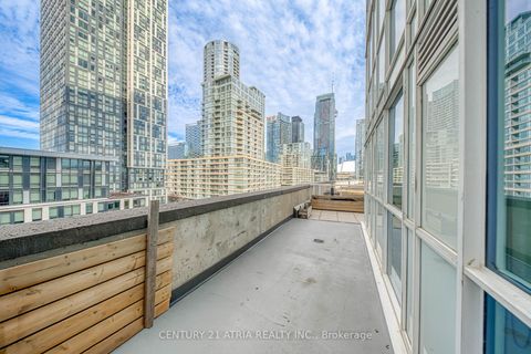 Photo 21 at 812 - 85 Queens Wharf Road, Waterfront Communities C1, Toronto