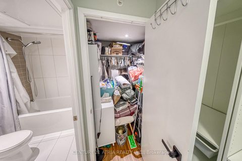 Photo 33 at 812 - 85 Queens Wharf Road, Waterfront Communities C1, Toronto