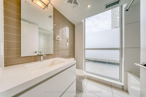 Photo 37 at 812 - 85 Queens Wharf Road, Waterfront Communities C1, Toronto