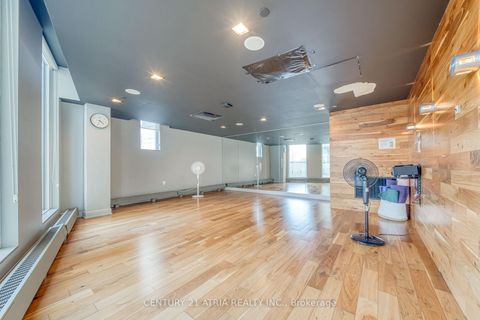 Photo 44 at 812 - 85 Queens Wharf Road, Waterfront Communities C1, Toronto