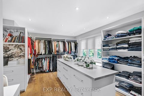 Photo 23 at 17 Chamberlain Court, Nobleton, King