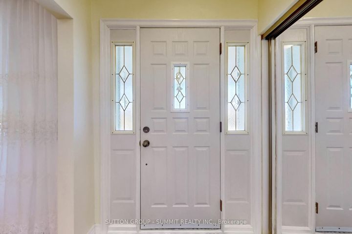 Photo 25 at 3466 Cedar Creek Drive, Applewood, Mississauga