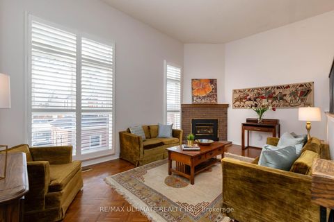 Photo 2 at 7 Sylvan Valleyway, Lawrence Park North, Toronto