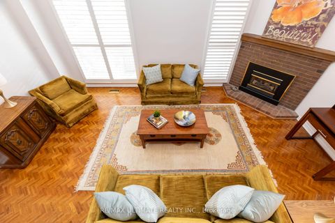 Photo 4 at 7 Sylvan Valleyway, Lawrence Park North, Toronto