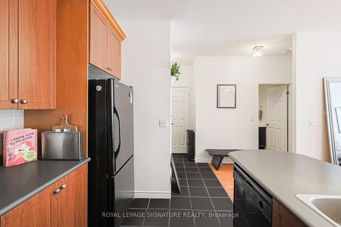 Photo 13 at 804 - 980 Yonge Street, Annex, Toronto