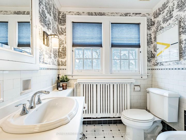 Photo 32 at 99 Elizabeth Street S, Downtown Brampton, Brampton