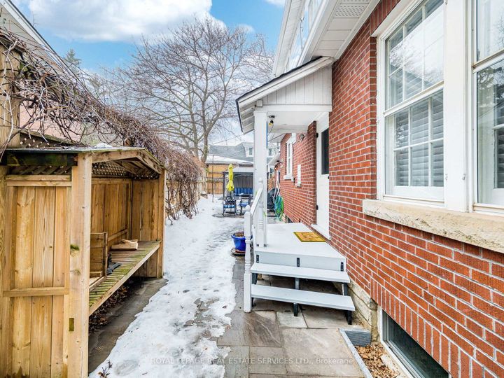 Photo 42 at 99 Elizabeth Street S, Downtown Brampton, Brampton