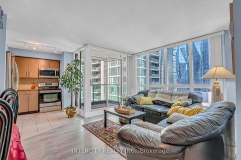 Photo 12 at 1010 - 12 Yonge Street, Waterfront Communities C1, Toronto