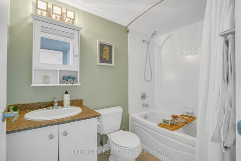 Photo 25 at 1010 - 12 Yonge Street, Waterfront Communities C1, Toronto