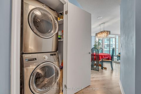 Photo 30 at 1010 - 12 Yonge Street, Waterfront Communities C1, Toronto