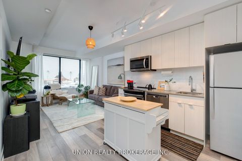 Photo 2 at 210 - 2799 Kingston Road, Cliffcrest, Toronto