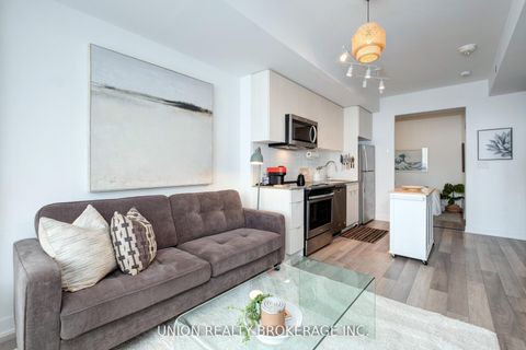 Photo 7 at 210 - 2799 Kingston Road, Cliffcrest, Toronto