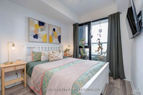 Photo 11 at 210 - 2799 Kingston Road, Cliffcrest, Toronto