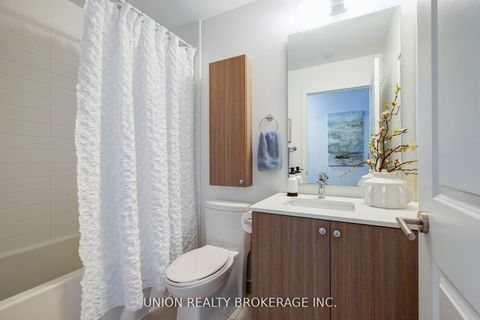 Photo 14 at 210 - 2799 Kingston Road, Cliffcrest, Toronto