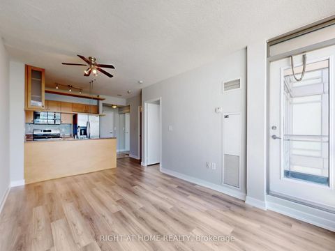 Photo 8 at 2908 - 5 Mariner Terrace, Waterfront Communities C1, Toronto