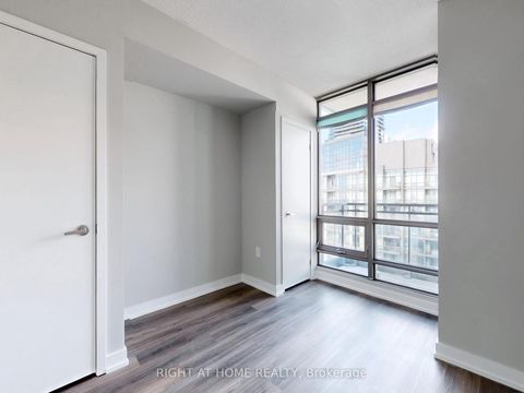 Photo 15 at 2908 - 5 Mariner Terrace, Waterfront Communities C1, Toronto