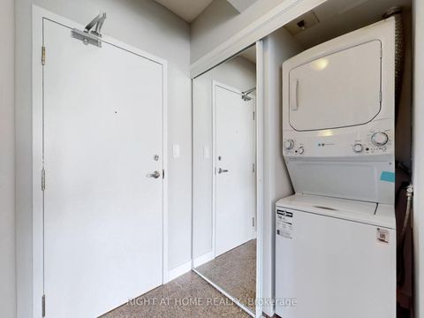 Photo 18 at 2908 - 5 Mariner Terrace, Waterfront Communities C1, Toronto