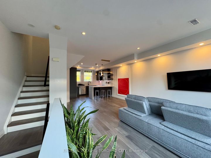 Photo 2 at 216 - 51 Halton Street, Bellwoods, Toronto