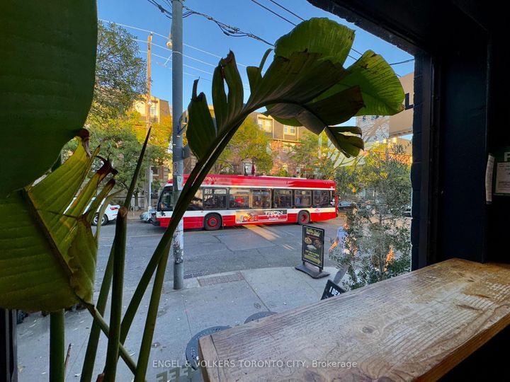 Photo 34 at 216 - 51 Halton Street, Bellwoods, Toronto