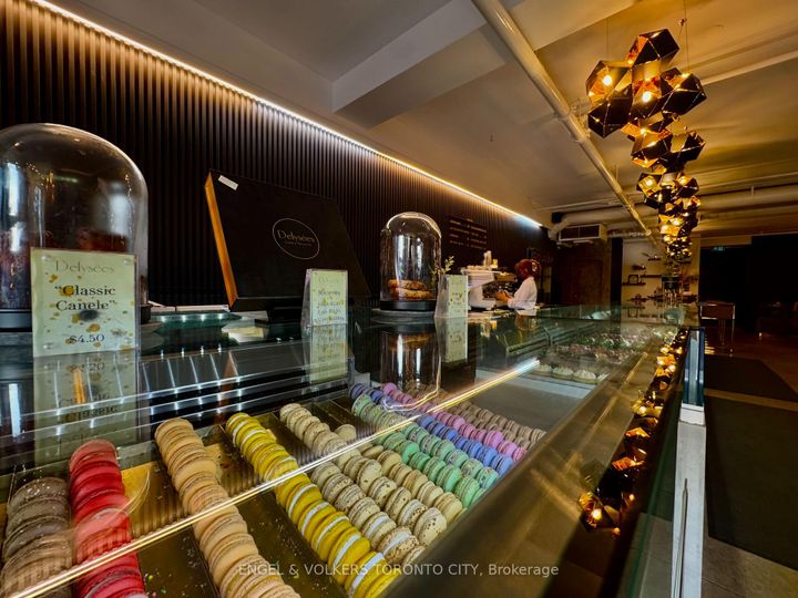 Photo 37 at 216 - 51 Halton Street, Bellwoods, Toronto