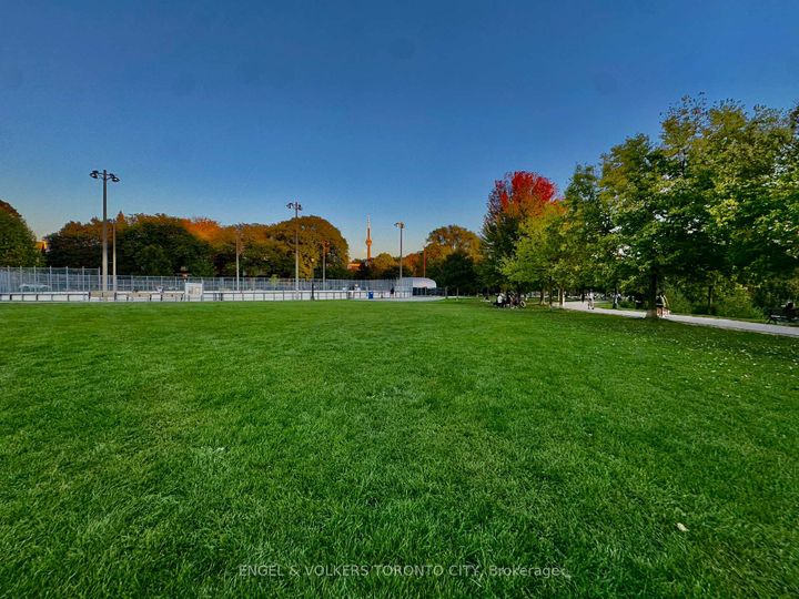 Photo 41 at 216 - 51 Halton Street, Bellwoods, Toronto