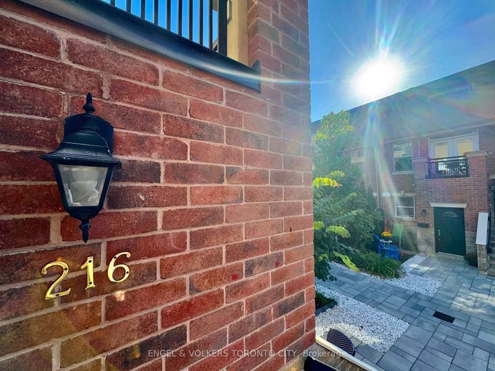 Photo 43 at 216 - 51 Halton Street, Bellwoods, Toronto