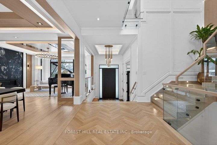 Photo 2 at 188 Burbank Drive, Bayview Village, Toronto