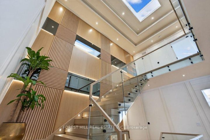 Photo 10 at 188 Burbank Drive, Bayview Village, Toronto