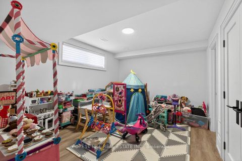 Photo 35 at 188 Burbank Drive, Bayview Village, Toronto