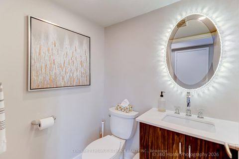 Photo 11 at PH5201 - 25 Telegram Mews, Waterfront Communities C1, Toronto