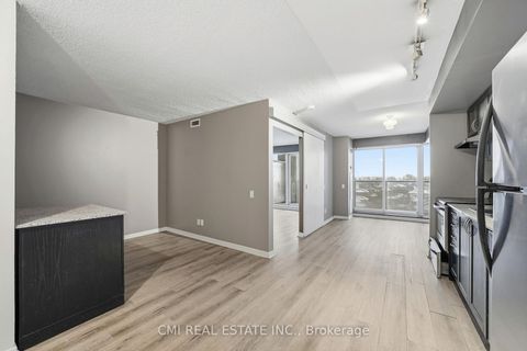 Photo 6 at 615 - 1050 The Queens Way, City Centre West, Toronto