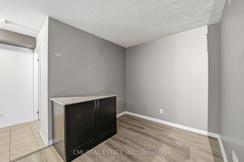 Photo 9 at 615 - 1050 The Queens Way, City Centre West, Toronto