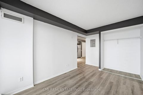 Photo 18 at 615 - 1050 The Queens Way, City Centre West, Toronto