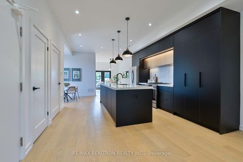 Photo 3 at 53 Alameda Avenue, Oakwood Village, Toronto