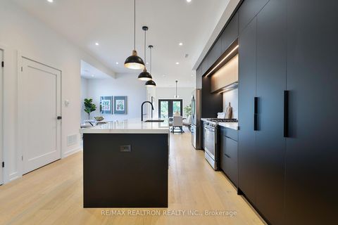 Photo 11 at 53 Alameda Avenue, Oakwood Village, Toronto