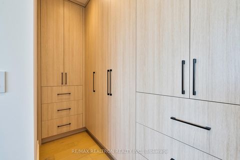 Photo 19 at 53 Alameda Avenue, Oakwood Village, Toronto