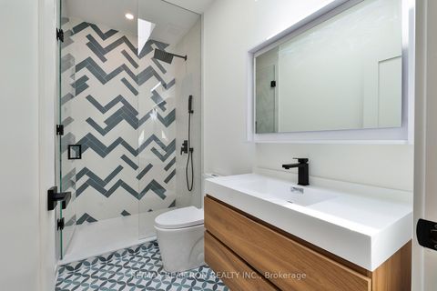 Photo 24 at 53 Alameda Avenue, Oakwood Village, Toronto