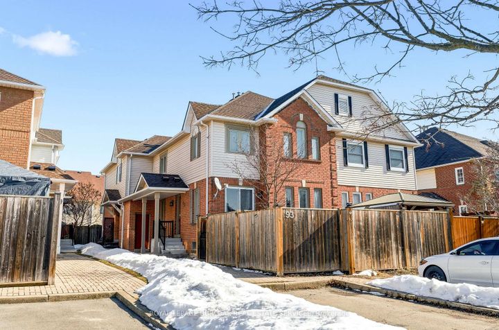 Photo 0 at 95 Thornlodge Drive, Waterdown, Hamilton