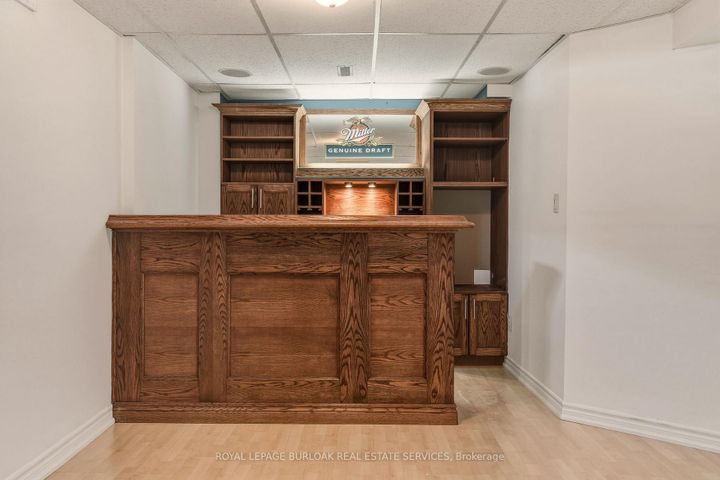 Photo 21 at 95 Thornlodge Drive, Waterdown, Hamilton