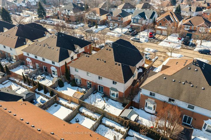 Photo 26 at 95 Thornlodge Drive, Waterdown, Hamilton