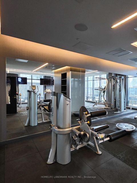 Photo 22 at 605 - 330 Richmond Street W, Waterfront Communities C1, Toronto