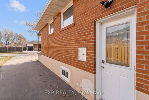Photo 41 at 39 Hobden Place, Richview, Toronto