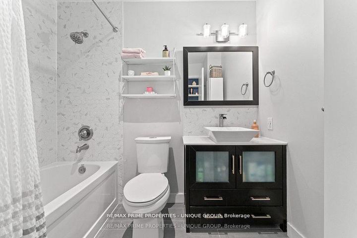 Photo 24 at 2207 - 29 Singer Court, Bayview Village, Toronto