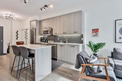 Photo 10 at 306 - 105 George Street, Moss Park, Toronto