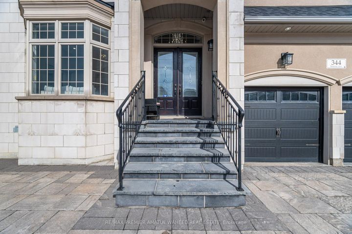 Photo 4 at 344 Stanton Avenue, Vellore Village, Vaughan