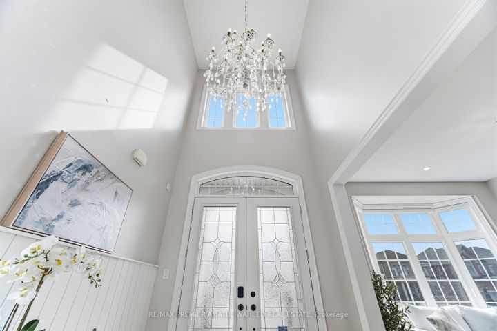 Photo 7 at 344 Stanton Avenue, Vellore Village, Vaughan